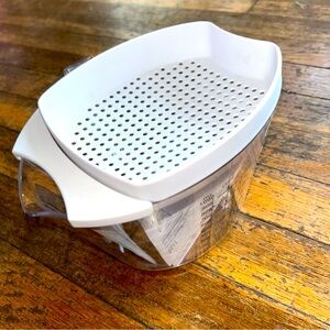 Brand new The Pampered Chef Gravy Seperator